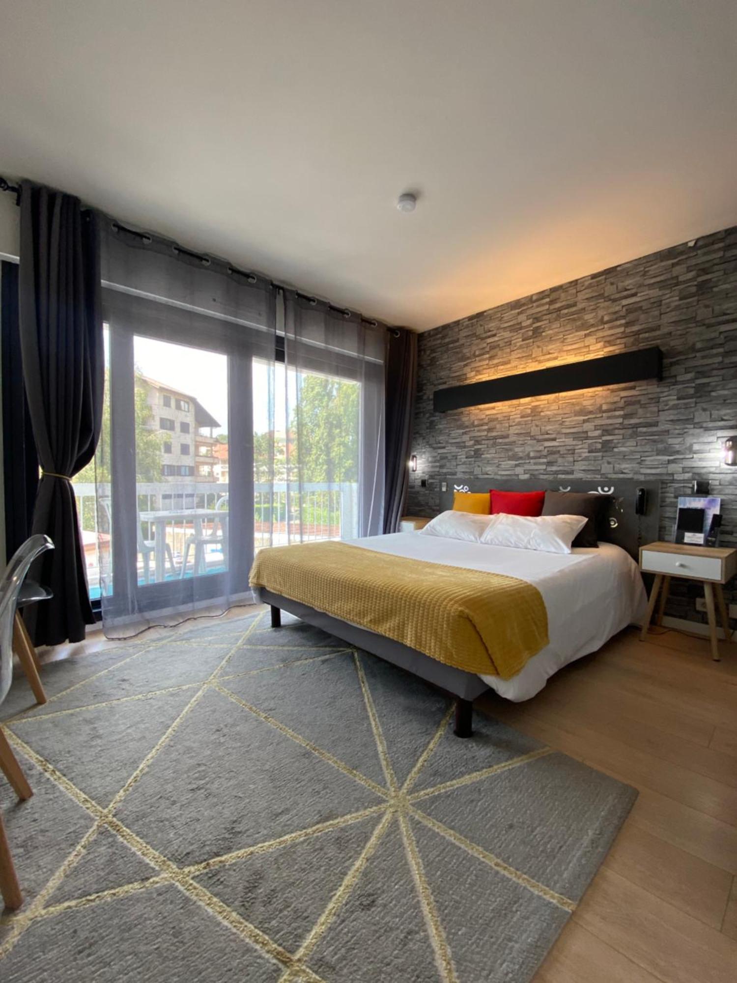Savoie Hotel Aux Portes De Geneve 생줄리앙앙제네부아 외부 사진